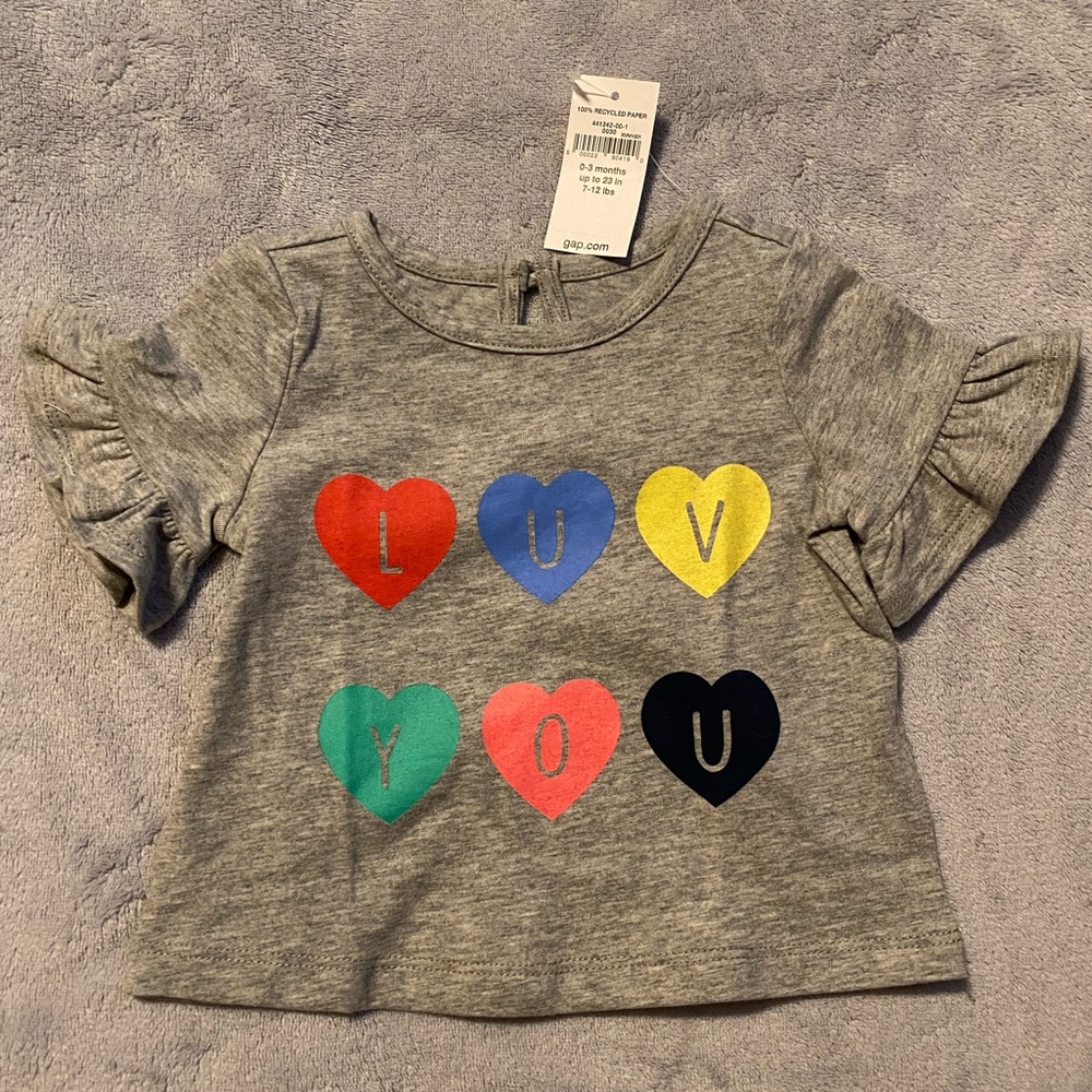 Gap tshirt